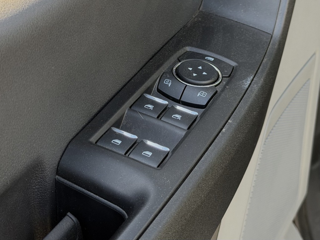 2023 Ford F-250 XL Image 20 of 26