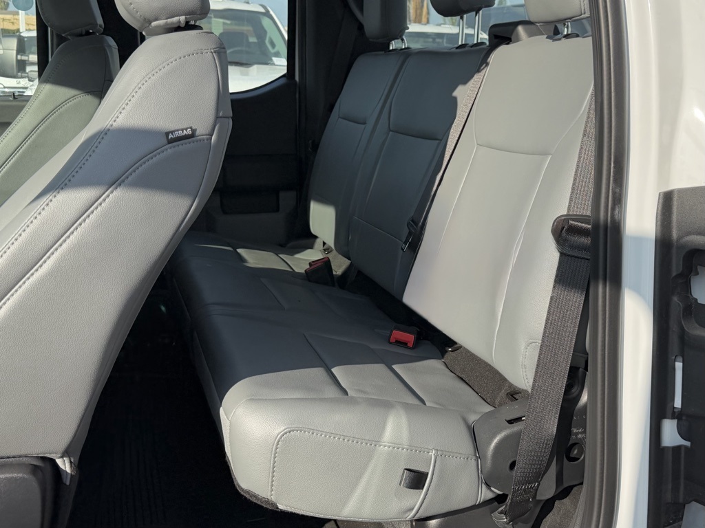 2023 Ford F-250 XL Image 13 of 26