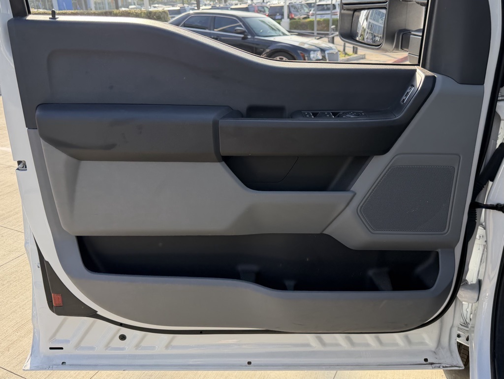 2023 Ford F-250 XL Image 19 of 26