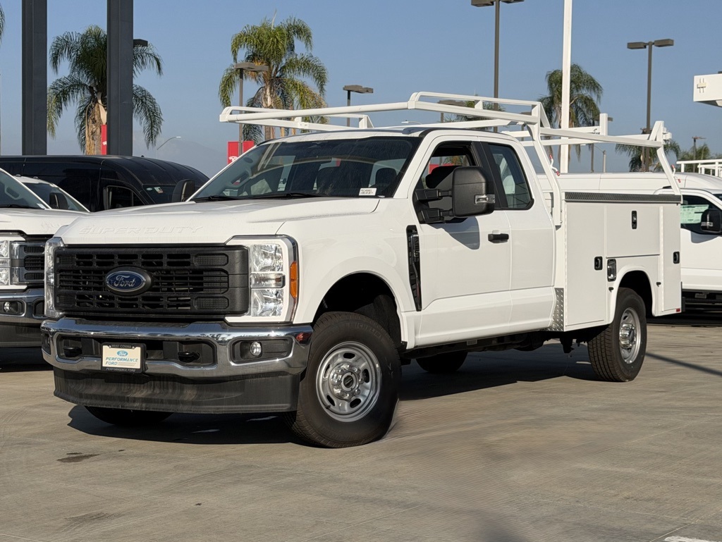 2023 Ford F-250 XL Image 1 of 26