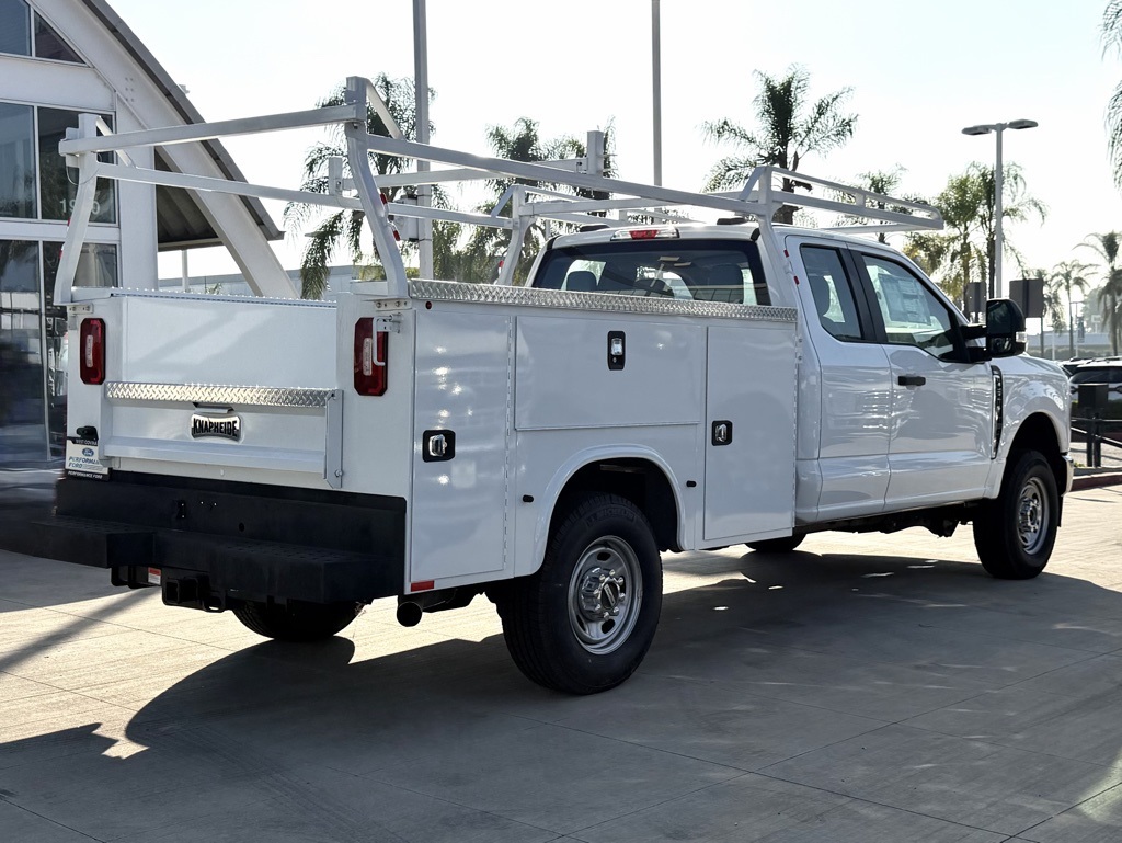 2023 Ford F-250 XL Image 6 of 26