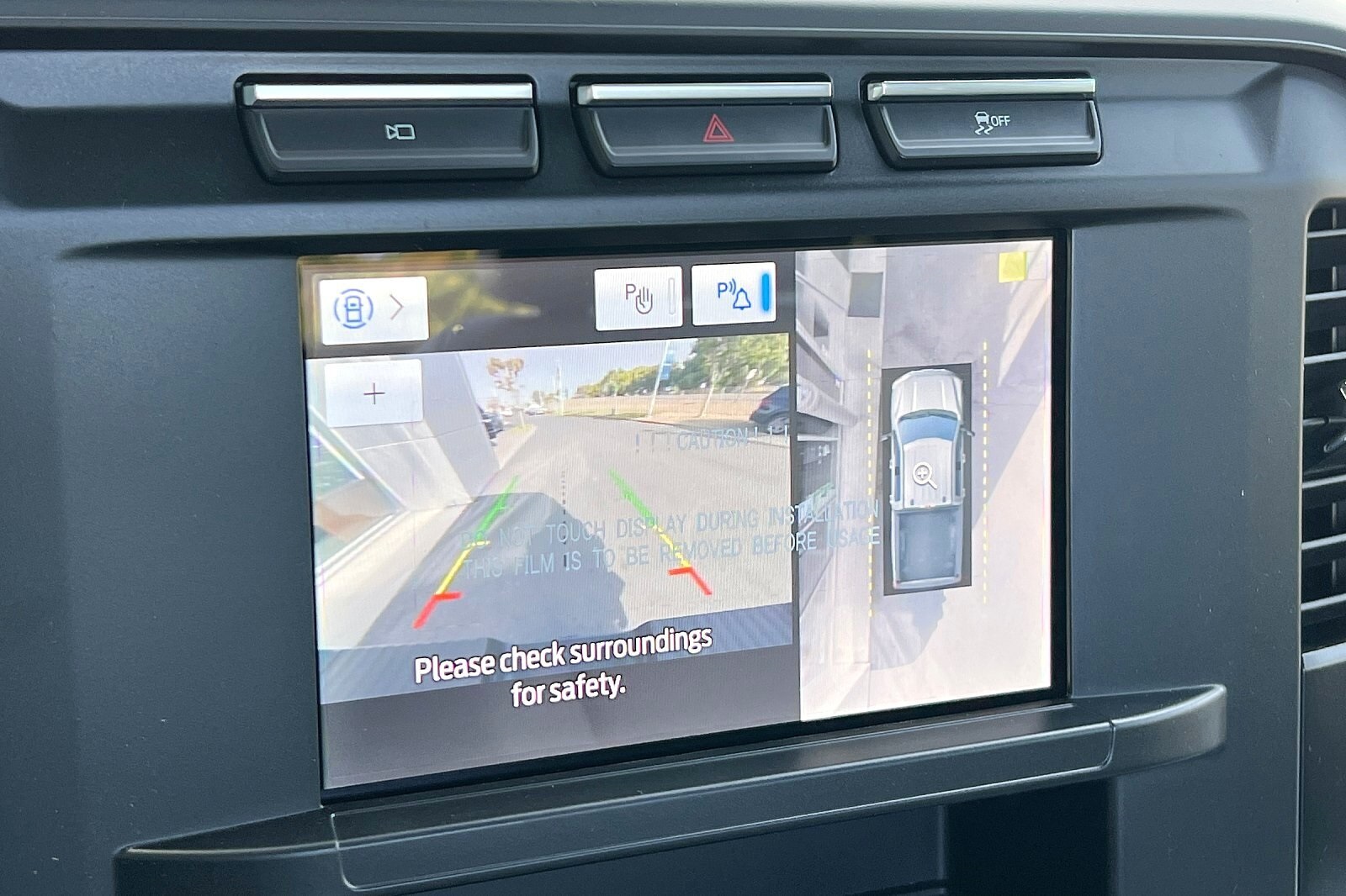 2023 Ford F-250 XL Image 17 of 25