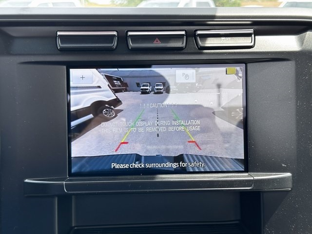 Vehicle image 16 of 29