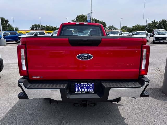 Vehicle image 4 of 29