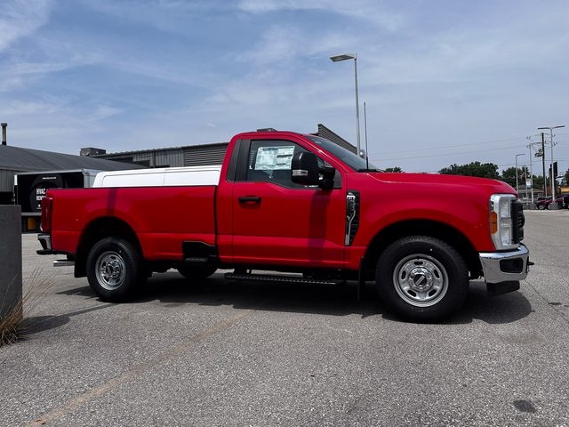 Vehicle image 5 of 29