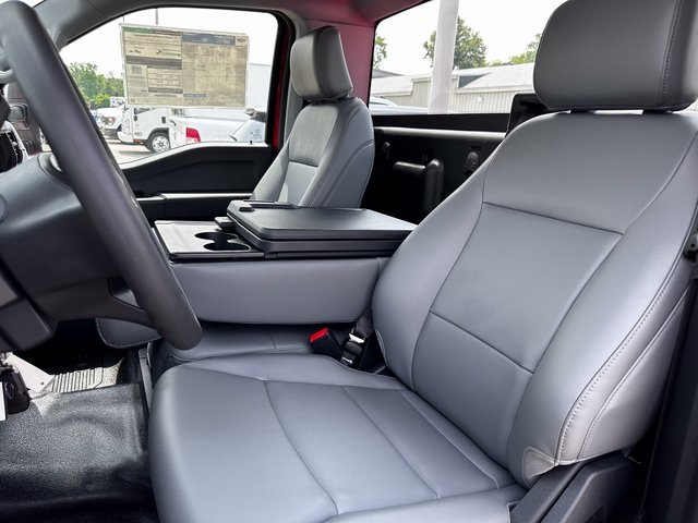 Vehicle image 11 of 29