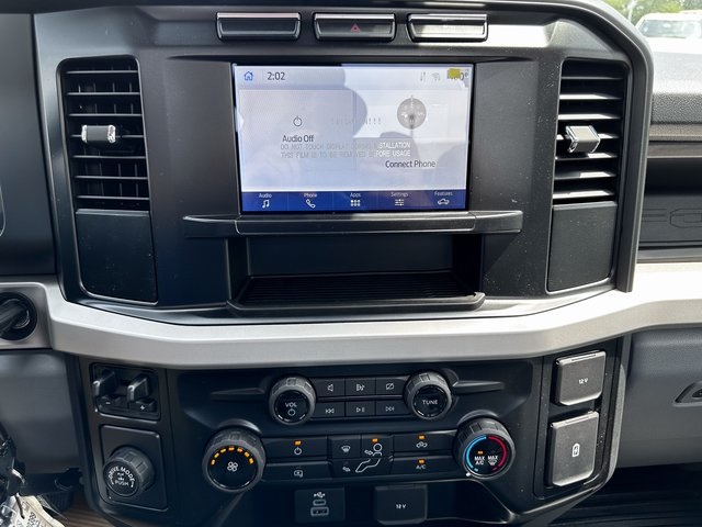 Vehicle image 15 of 29