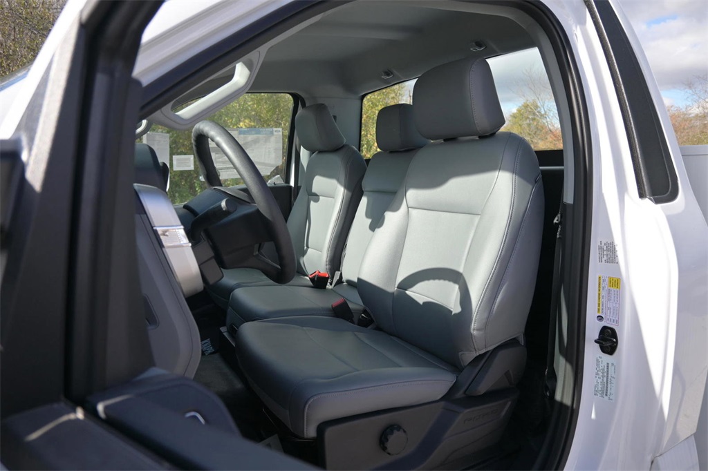 Vehicle image 12 of 12