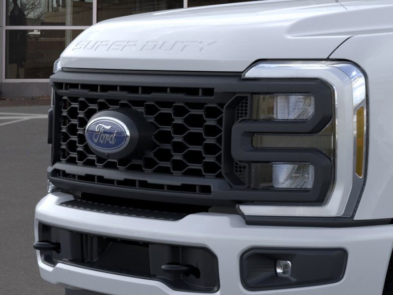 Vehicle image 17 of 22