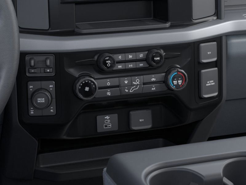 Vehicle image 15 of 22