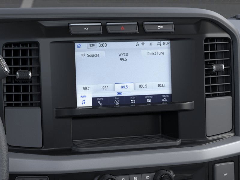 Vehicle image 14 of 22