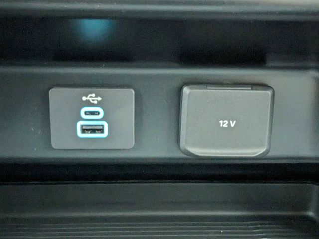 2023 Ford F-350 XL Image 20 of 25