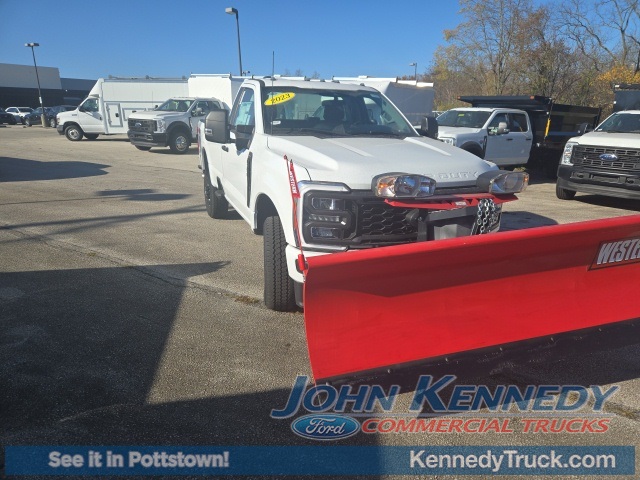 Vehicle image 19 of 37