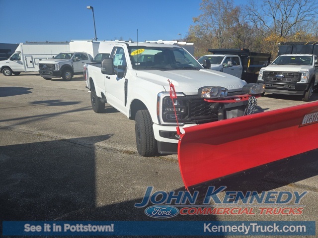 Vehicle image 20 of 37