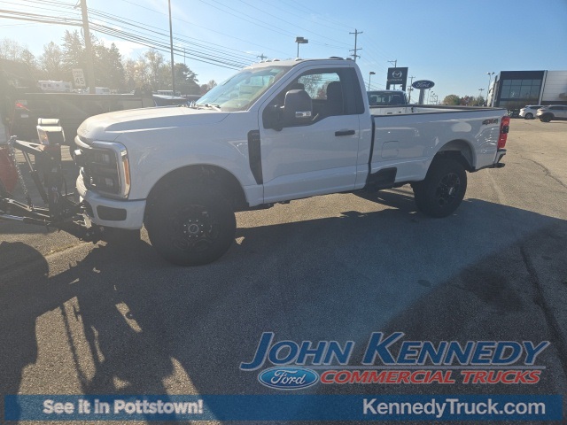 Vehicle image 4 of 37