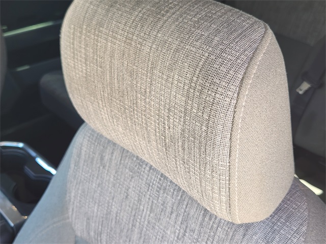 2023 Ford F-350 XLT Image 25 of 30