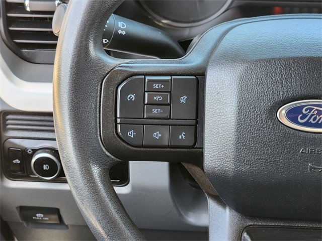 2023 Ford F-350 XLT Image 26 of 30
