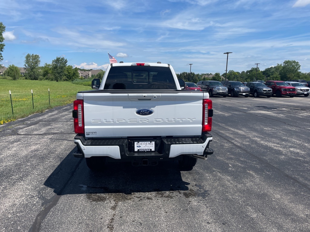 Vehicle image 6 of 30