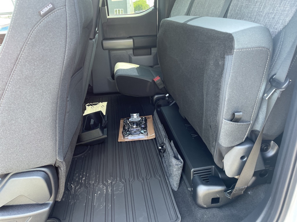 Vehicle image 29 of 30