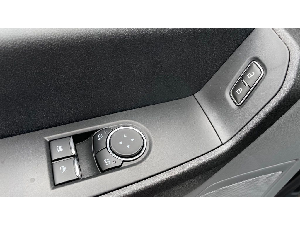 2023 Ford F-550 XL Image 30 of 31