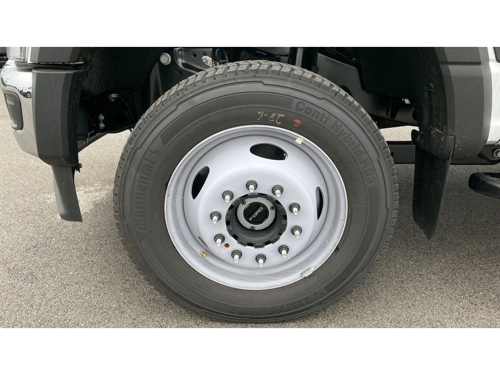 2023 Ford F-550 XL Image 31 of 31