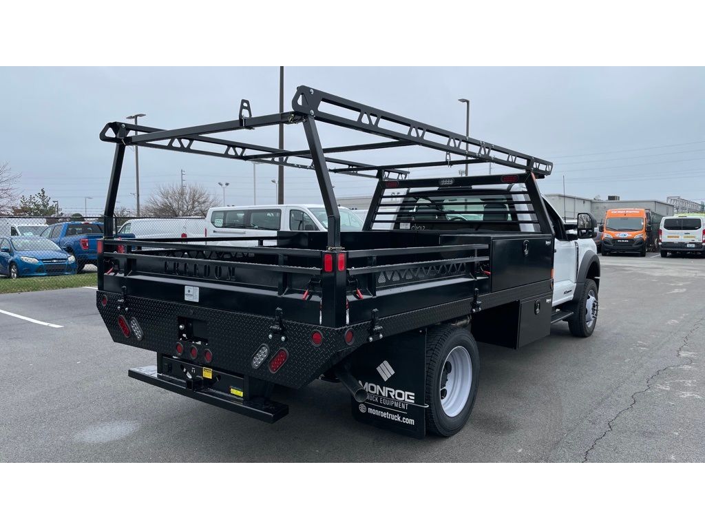 2023 Ford F-550 XL Image 7 of 31