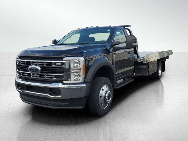 2023 Ford F-550 XLT Image 1 of 28
