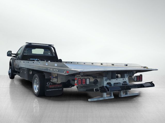 2023 Ford F-550 XLT Image 8 of 28