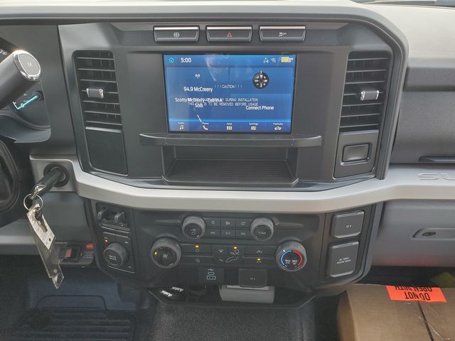 2023 Ford F-550 XLT Image 15 of 28