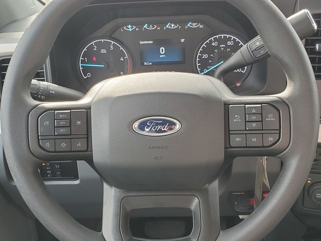 2023 Ford F-550 XLT Image 22 of 28