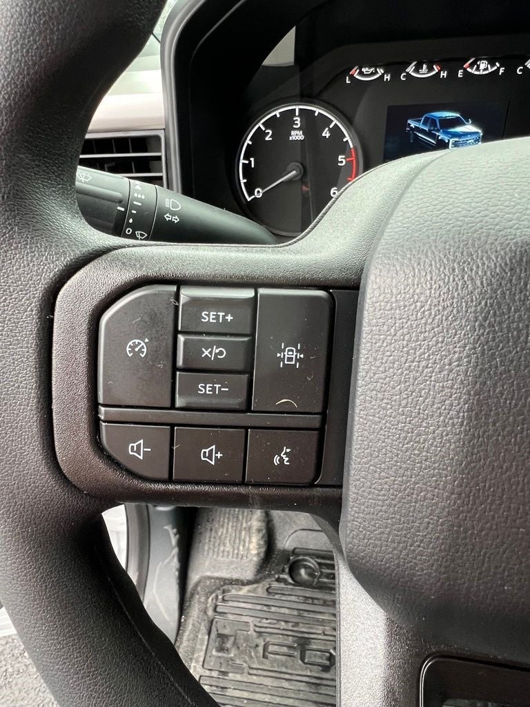 2023 Ford F-550 XL Image 55 of 64