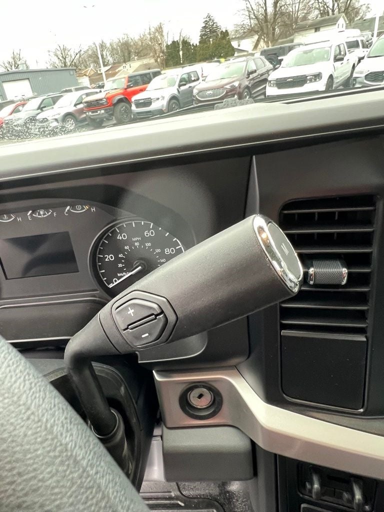 2023 Ford F-550 XL Image 57 of 64