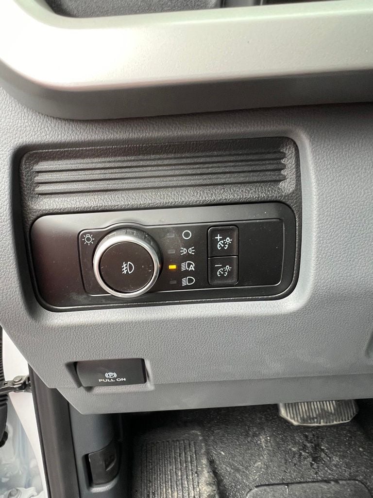 2023 Ford F-550 XL Image 51 of 64