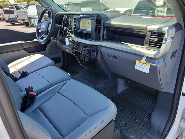 Vehicle image 14 of 20