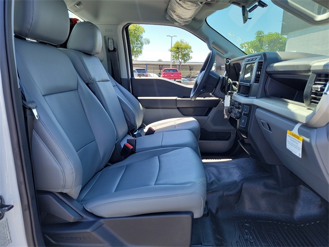 Vehicle image 15 of 20