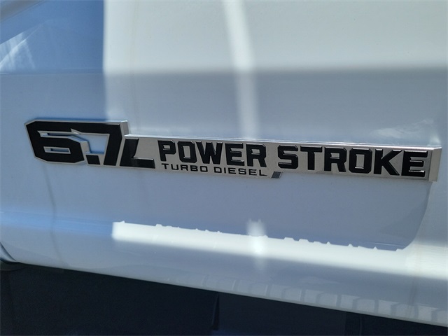 Vehicle image 19 of 20