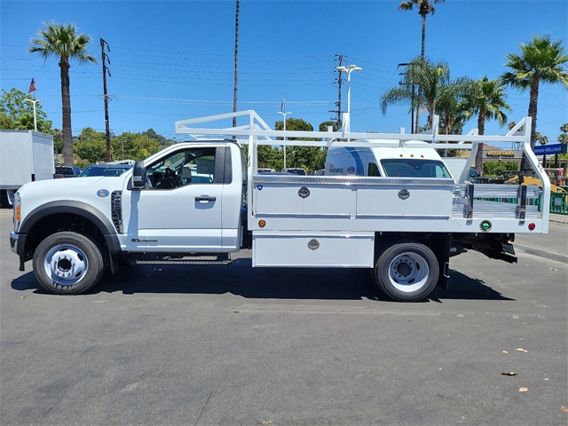 Vehicle image 4 of 20