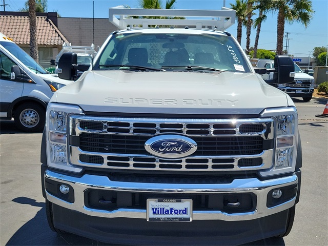 Vehicle image 2 of 20