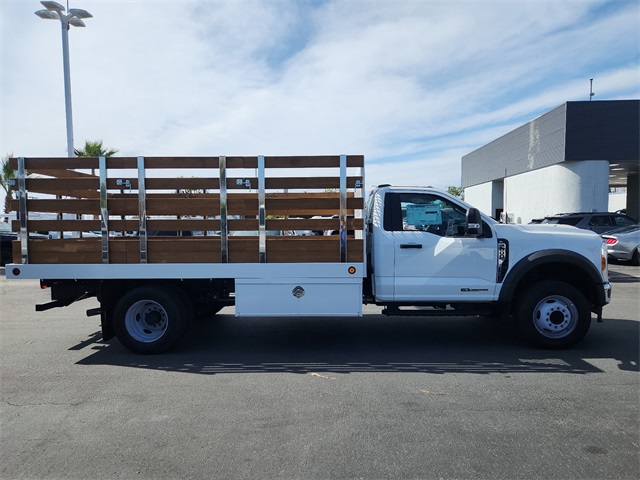 Vehicle image 4 of 23