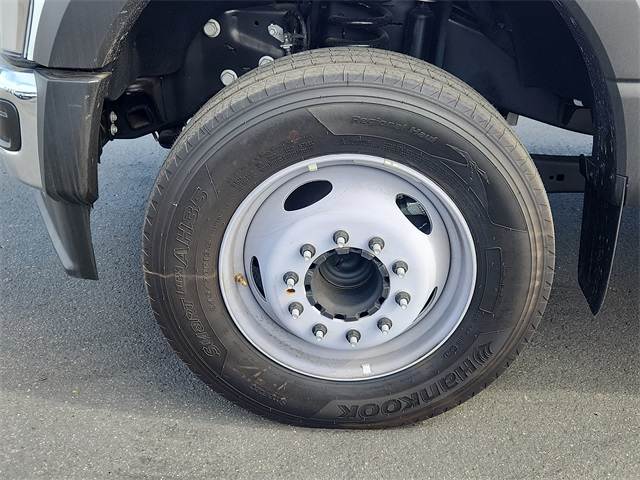 Vehicle image 23 of 23