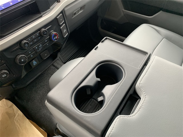 Vehicle image 20 of 23