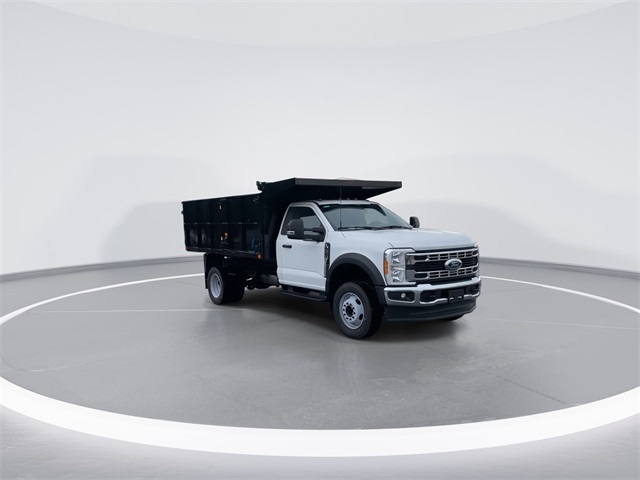 Vehicle image 4 of 23