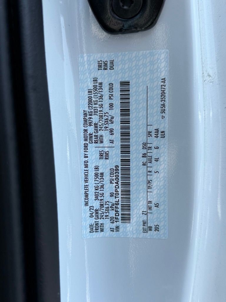 Vehicle image 23 of 23