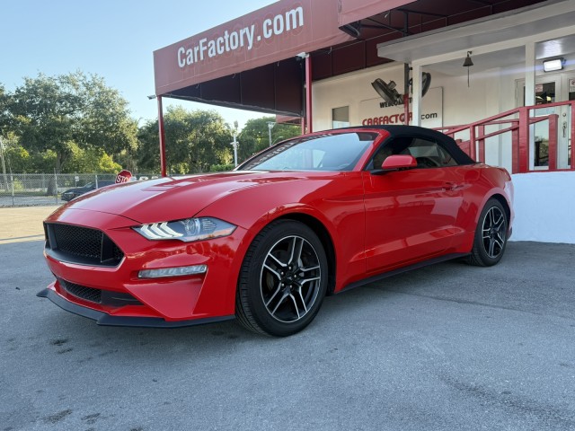 2023 Ford Mustang EcoBoost Image 2 of 29