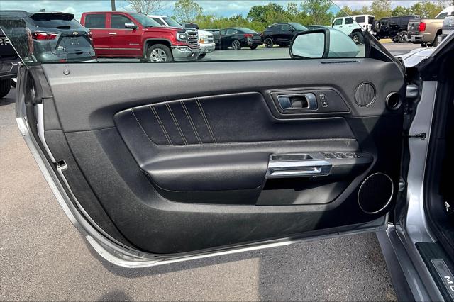 2023 Ford Mustang Image 18 of 30
