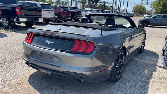 2023 Ford Mustang EcoBoost Premium Image 7 of 25
