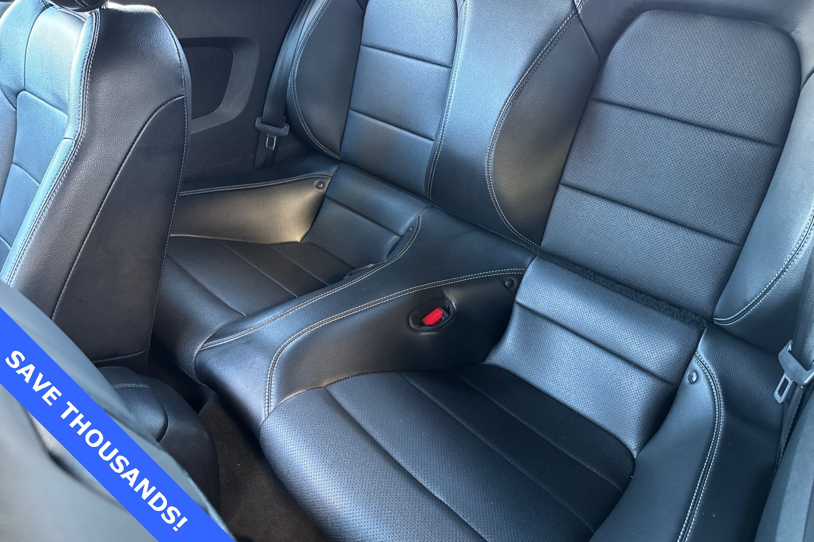 2023 Ford Mustang EcoBoost Premium Image 12 of 34