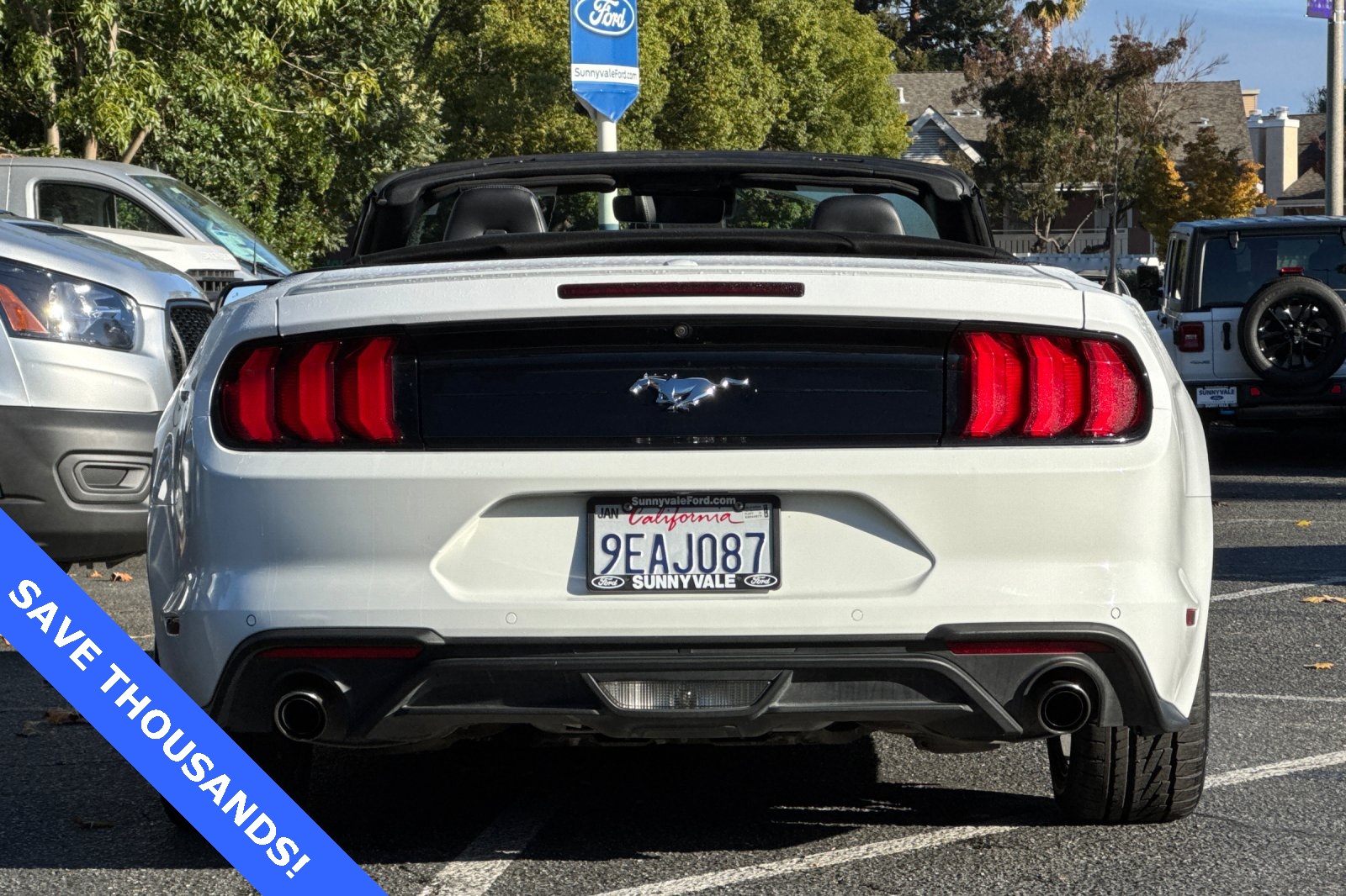 2023 Ford Mustang EcoBoost Premium Image 10 of 34