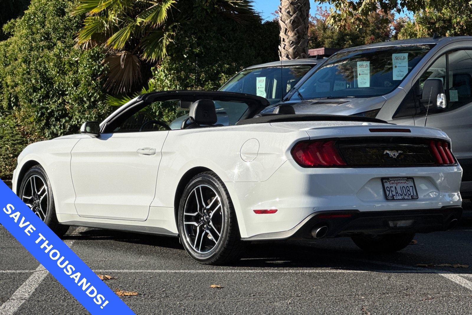 2023 Ford Mustang EcoBoost Premium Image 8 of 34