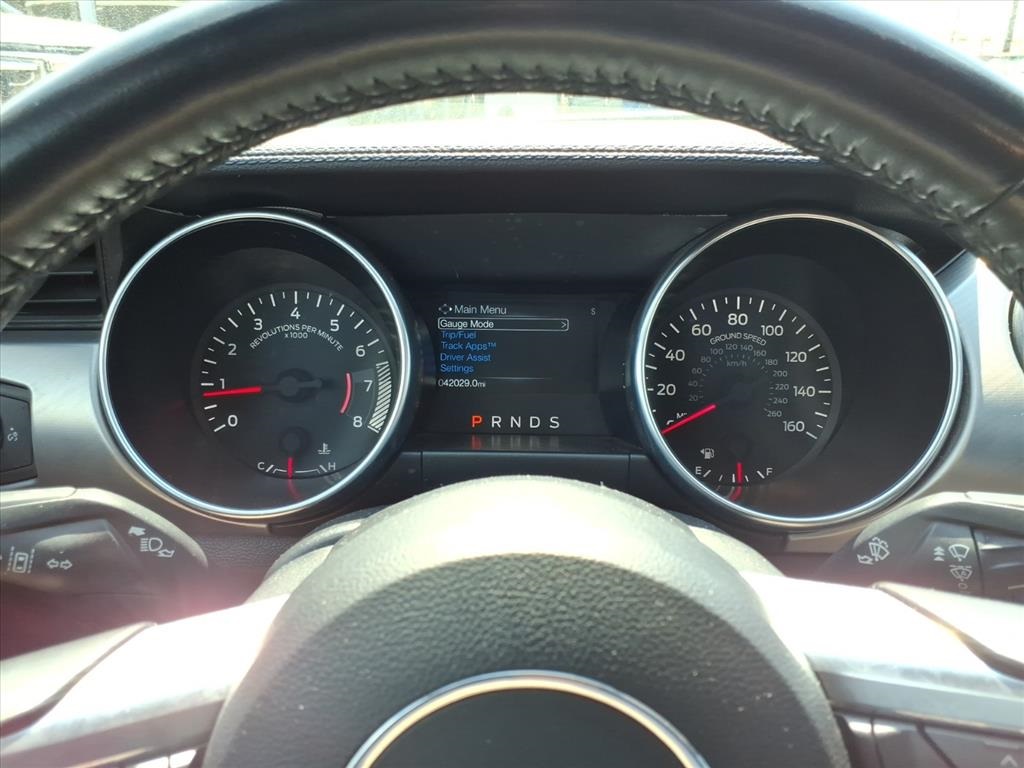 2023 Ford Mustang EcoBoost Premium Image 15 of 21